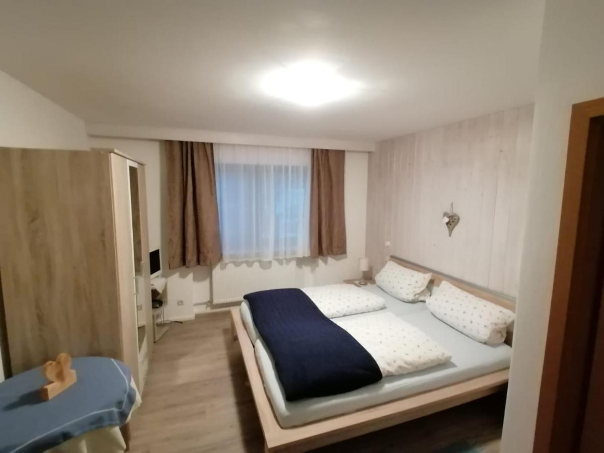 Gaestehaus Poeppl 운테르보센 외부 사진