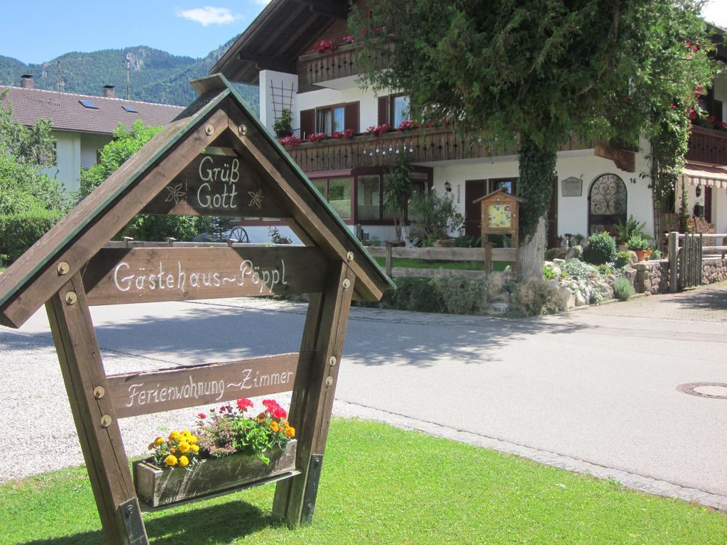 Gaestehaus Poeppl 운테르보센 외부 사진